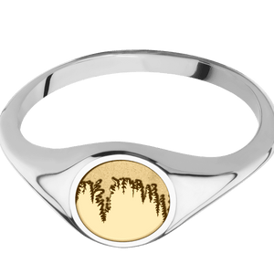 Small Circle signet ring (10mm) in 18K White Gold, with a Thin style band and a Trees engraving.and a 14K Yellow Gold inlay.