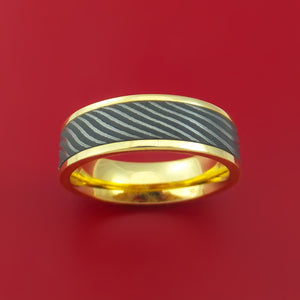 18K Yellow Gold Ring with Flat Twist Damascus Steel Inlay Custom Made Band